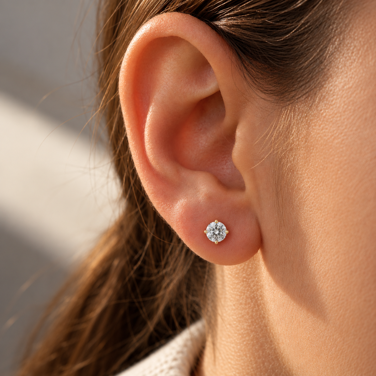 Round cut Lab Grown Diamond Stud Earrings